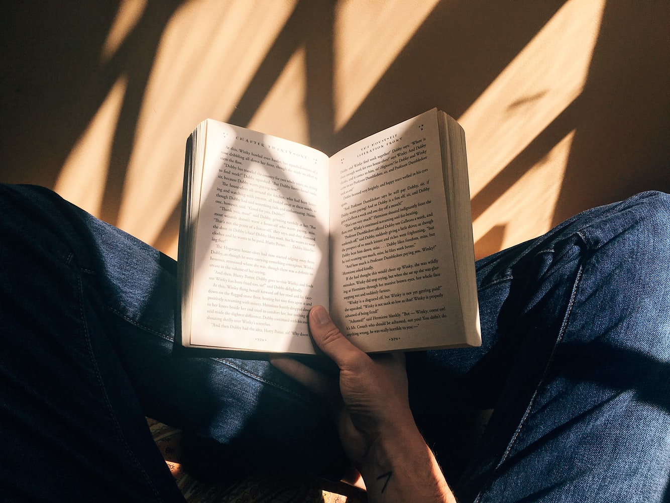 reADING